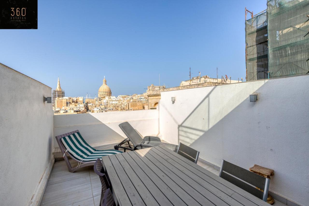 Mesmerising Views For A 2Br Apt In The Capital By 360 Estates 瓦莱塔 外观 照片